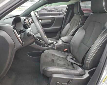 Белый Вольво Другая, объемом двигателя 2 л и пробегом 40 тыс. км за 7000 $, фото 6 на Automoto.ua