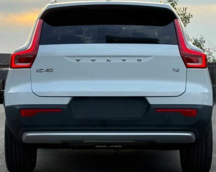 Белый Вольво Другая, объемом двигателя 2 л и пробегом 16 тыс. км за 15900 $, фото 4 на Automoto.ua