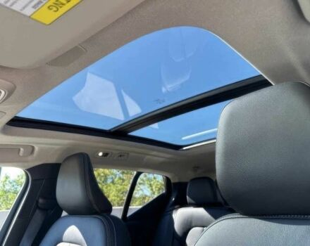 Білий Вольво Інша, об'ємом двигуна 2 л та пробігом 25 тис. км за 2500 $, фото 9 на Automoto.ua