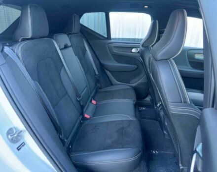 Белый Вольво Другая, объемом двигателя 0 л и пробегом 18 тыс. км за 34000 $, фото 10 на Automoto.ua