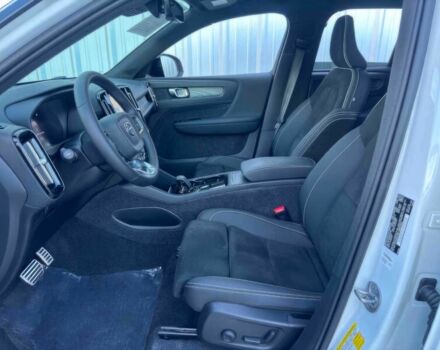 Белый Вольво Другая, объемом двигателя 0 л и пробегом 18 тыс. км за 34000 $, фото 9 на Automoto.ua