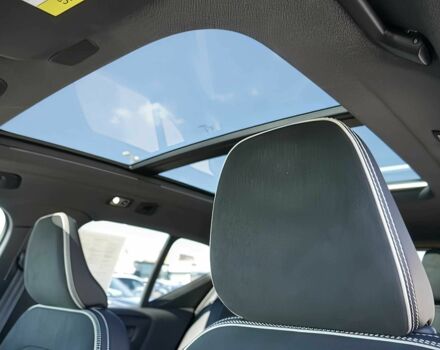 Білий Вольво Інша, об'ємом двигуна 2 л та пробігом 14 тис. км за 16500 $, фото 9 на Automoto.ua