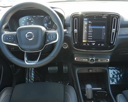 Білий Вольво Інша, об'ємом двигуна 2 л та пробігом 14 тис. км за 16500 $, фото 8 на Automoto.ua