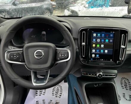 Белый Вольво Другая, объемом двигателя 0 л и пробегом 160 тыс. км за 23600 $, фото 6 на Automoto.ua