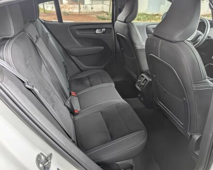 Белый Вольво Другая, объемом двигателя 0 л и пробегом 24 тыс. км за 16000 $, фото 14 на Automoto.ua