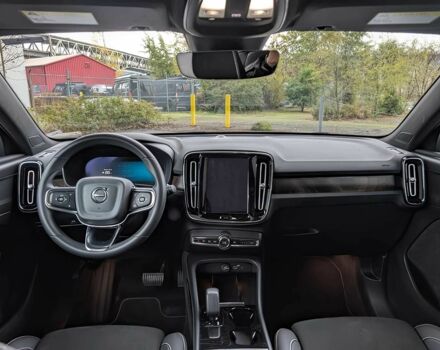 Белый Вольво Другая, объемом двигателя 0 л и пробегом 24 тыс. км за 16000 $, фото 10 на Automoto.ua