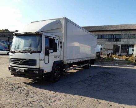 Белый Вольво Другая, объемом двигателя 6 л и пробегом 800 тыс. км за 13000 $, фото 3 на Automoto.ua