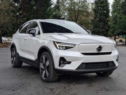 Белый Вольво Другая, объемом двигателя 0 л и пробегом 24 тыс. км за 16000 $, фото 1 на Automoto.ua