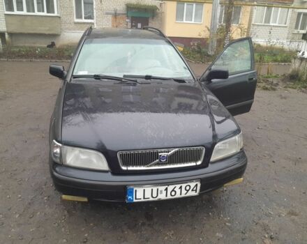 Черный Вольво Другая, объемом двигателя 0 л и пробегом 200 тыс. км за 1200 $, фото 6 на Automoto.ua