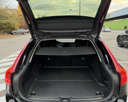 Черный Вольво Другая, объемом двигателя 2 л и пробегом 250 тыс. км за 23500 $, фото 14 на Automoto.ua