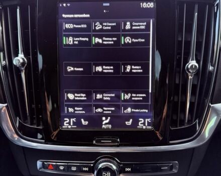 Черный Вольво Другая, объемом двигателя 2 л и пробегом 250 тыс. км за 23500 $, фото 12 на Automoto.ua