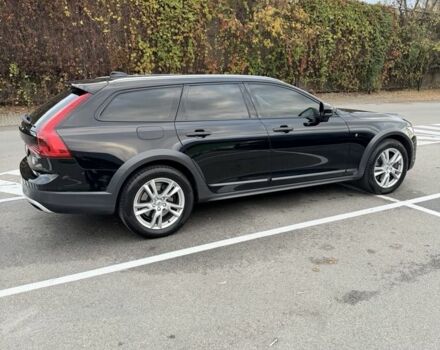 Черный Вольво Другая, объемом двигателя 2 л и пробегом 250 тыс. км за 23500 $, фото 7 на Automoto.ua