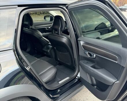 Черный Вольво Другая, объемом двигателя 2 л и пробегом 250 тыс. км за 23500 $, фото 6 на Automoto.ua