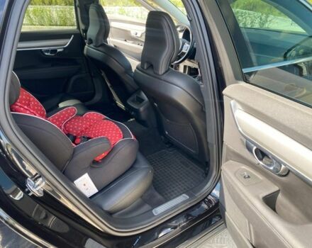 Черный Вольво Другая, объемом двигателя 2 л и пробегом 193 тыс. км за 25500 $, фото 7 на Automoto.ua