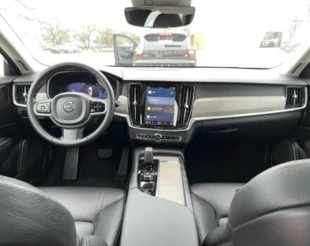 Чорний Вольво Інша, об'ємом двигуна 2 л та пробігом 14 тис. км за 17999 $, фото 7 на Automoto.ua