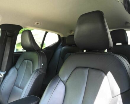 Черный Вольво Другая, объемом двигателя 2 л и пробегом 27 тыс. км за 14400 $, фото 8 на Automoto.ua