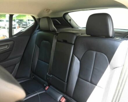 Черный Вольво Другая, объемом двигателя 2 л и пробегом 27 тыс. км за 14400 $, фото 9 на Automoto.ua