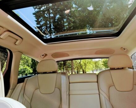 Коричневый Вольво Другая, объемом двигателя 2 л и пробегом 132 тыс. км за 31499 $, фото 10 на Automoto.ua