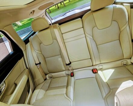 Коричневый Вольво Другая, объемом двигателя 2 л и пробегом 132 тыс. км за 31499 $, фото 12 на Automoto.ua