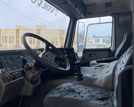 Вольво Другая, объемом двигателя 0 л и пробегом 0 тыс. км за 12500 $, фото 11 на Automoto.ua