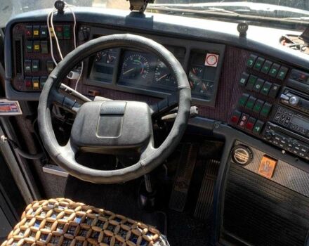 Вольво Другая, объемом двигателя 0 л и пробегом 0 тыс. км за 32500 $, фото 4 на Automoto.ua