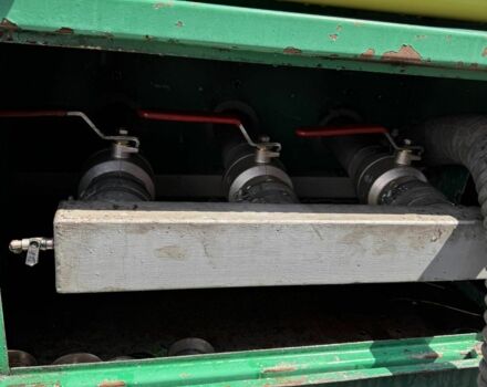 Желтый Вольво Другая, объемом двигателя 9.4 л и пробегом 800 тыс. км за 16000 $, фото 6 на Automoto.ua