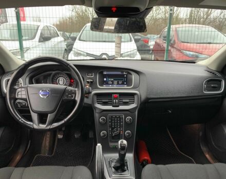 Серый Вольво Другая, объемом двигателя 1.6 л и пробегом 272 тыс. км за 10000 $, фото 21 на Automoto.ua