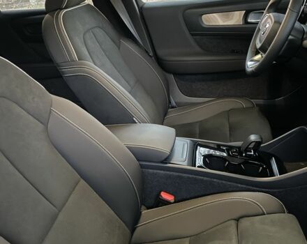 Вольво Другая 2023 в Черновцах на Automoto.ua Серый Вольво Другая, объемом двигателя 0 л и пробегом 65 тыс. км за 29000 $, фото 5 на Automoto.ua