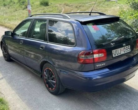 Синий Вольво Другая, объемом двигателя 2 л и пробегом 350 тыс. км за 1329 $, фото 3 на Automoto.ua