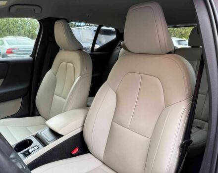 Синий Вольво Другая, объемом двигателя 2 л и пробегом 29 тыс. км за 7500 $, фото 10 на Automoto.ua