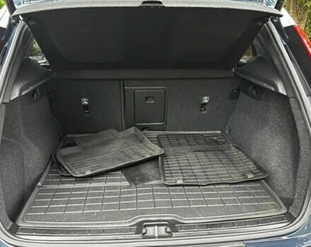 Синий Вольво Другая, объемом двигателя 2 л и пробегом 10 тыс. км за 14000 $, фото 5 на Automoto.ua