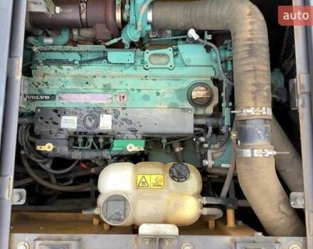 Желтый Вольво EC 220D, объемом двигателя 6 л и пробегом 0 тыс. км за 151340 $, фото 10 на Automoto.ua