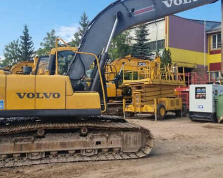 Вольво ЕЦ, объемом двигателя 0 л и пробегом 5 тыс. км за 52623 $, фото 4 на Automoto.ua