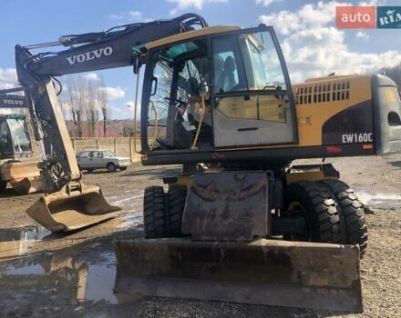 Желтый Вольво EW 160, объемом двигателя 0 л и пробегом 0 тыс. км за 61379 $, фото 3 на Automoto.ua