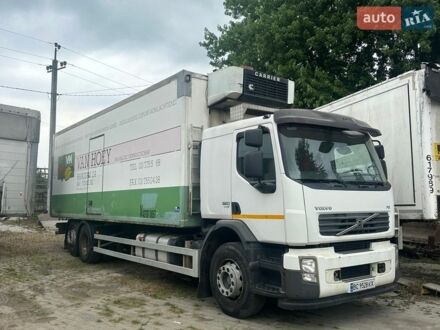 Белый Вольво ФЕ, объемом двигателя 7.15 л и пробегом 720 тыс. км за 26800 $, фото 1 на Automoto.ua