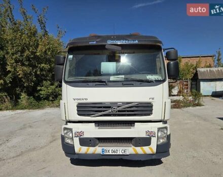 Белый Вольво ФЕ, объемом двигателя 7.15 л и пробегом 467 тыс. км за 35000 $, фото 1 на Automoto.ua