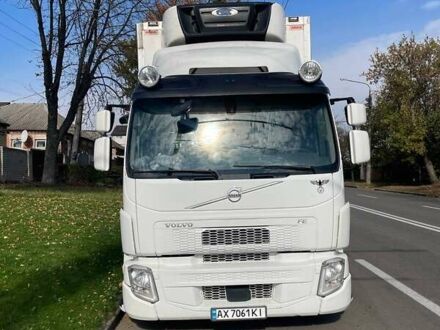 Белый Вольво ФЕ, объемом двигателя 7.2 л и пробегом 780 тыс. км за 92000 $, фото 1 на Automoto.ua