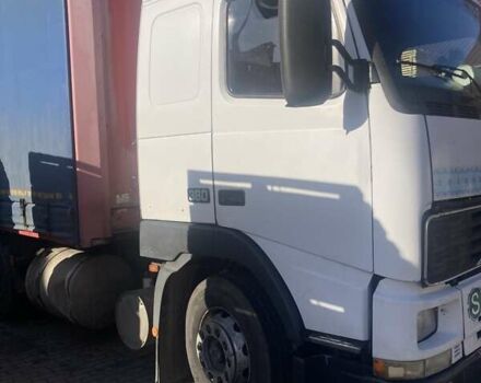 Белый Вольво FH 12, объемом двигателя 12 л и пробегом 596 тыс. км за 3500 $, фото 2 на Automoto.ua