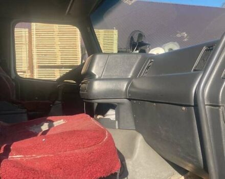 Белый Вольво FH 12, объемом двигателя 12 л и пробегом 596 тыс. км за 3500 $, фото 5 на Automoto.ua