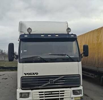 Білий Вольво FH 12, об'ємом двигуна 12 л та пробігом 1000 тис. км за 3500 $, фото 4 на Automoto.ua