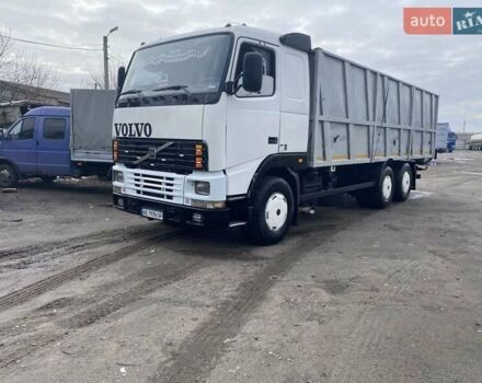 Белый Вольво FH 12, объемом двигателя 12.1 л и пробегом 950 тыс. км за 13200 $, фото 1 на Automoto.ua