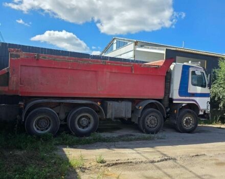 Белый Вольво FH 12, объемом двигателя 12.1 л и пробегом 800 тыс. км за 15000 $, фото 2 на Automoto.ua