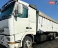 Белый Вольво FH 12, объемом двигателя 12 л и пробегом 700 тыс. км за 14500 $, фото 2 на Automoto.ua