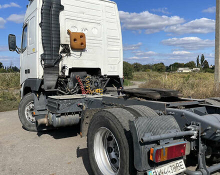 Вольво FH 12 1998 в Карловке на Automoto.ua Белый Вольво FH 12, объемом двигателя 12.1 л и пробегом 2 тыс. км за 4100 $, фото 2 на Automoto.ua