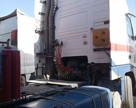 Белый Вольво FH 12, объемом двигателя 12.1 л и пробегом 1 тыс. км за 5000 $, фото 4 на Automoto.ua