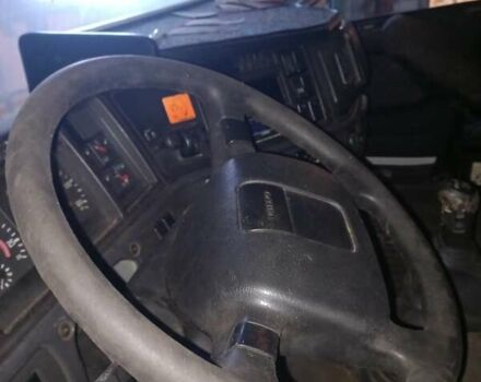 Білий Вольво FH 12, об'ємом двигуна 12.13 л та пробігом 1000 тис. км за 6000 $, фото 10 на Automoto.ua
