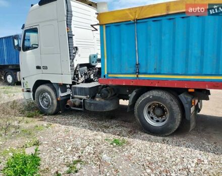Белый Вольво FH 12, объемом двигателя 12.1 л и пробегом 1000 тыс. км за 12000 $, фото 6 на Automoto.ua