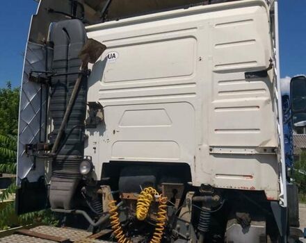 Белый Вольво FH 12, объемом двигателя 12.1 л и пробегом 100 тыс. км за 5000 $, фото 2 на Automoto.ua