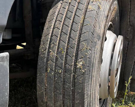 Белый Вольво FH 12, объемом двигателя 12.9 л и пробегом 900 тыс. км за 5800 $, фото 7 на Automoto.ua