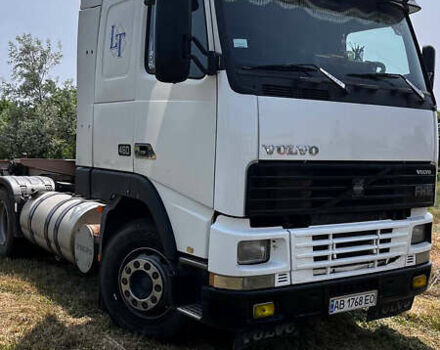 Белый Вольво FH 12, объемом двигателя 12.9 л и пробегом 900 тыс. км за 6500 $, фото 1 на Automoto.ua